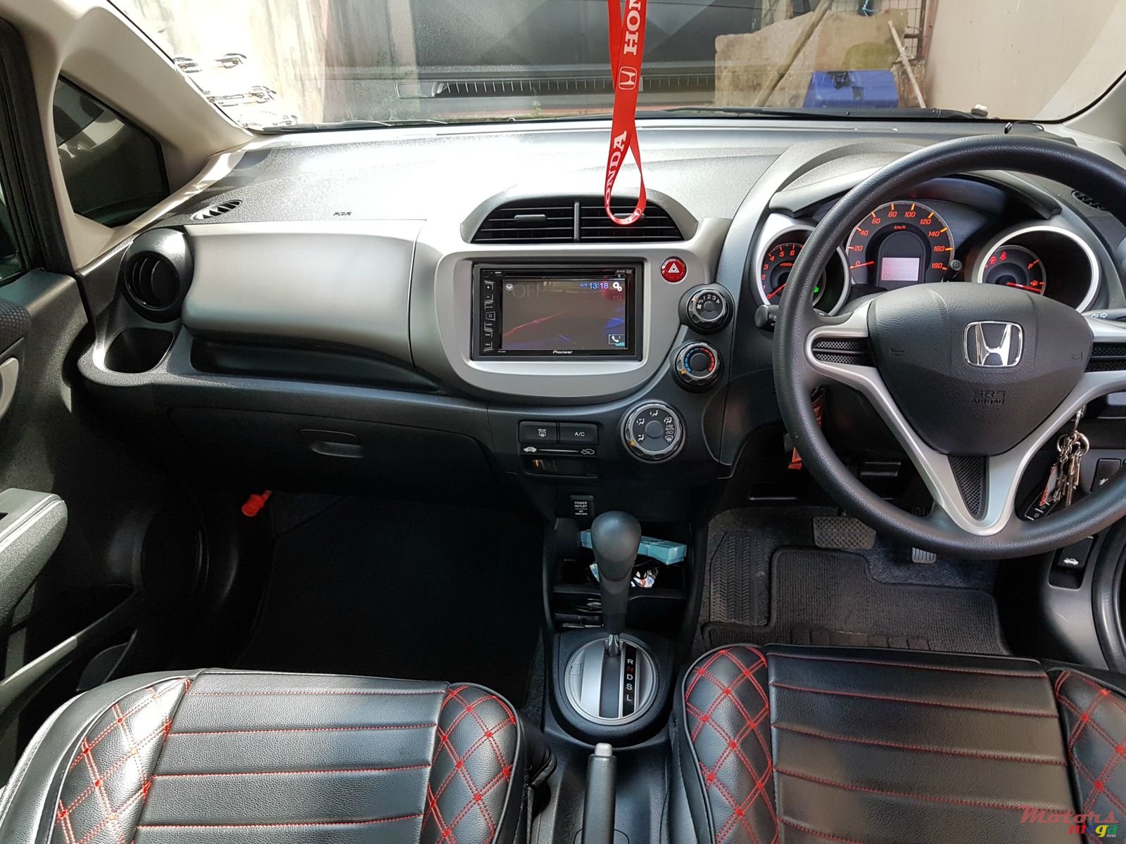 2013' Honda Fit photo #6