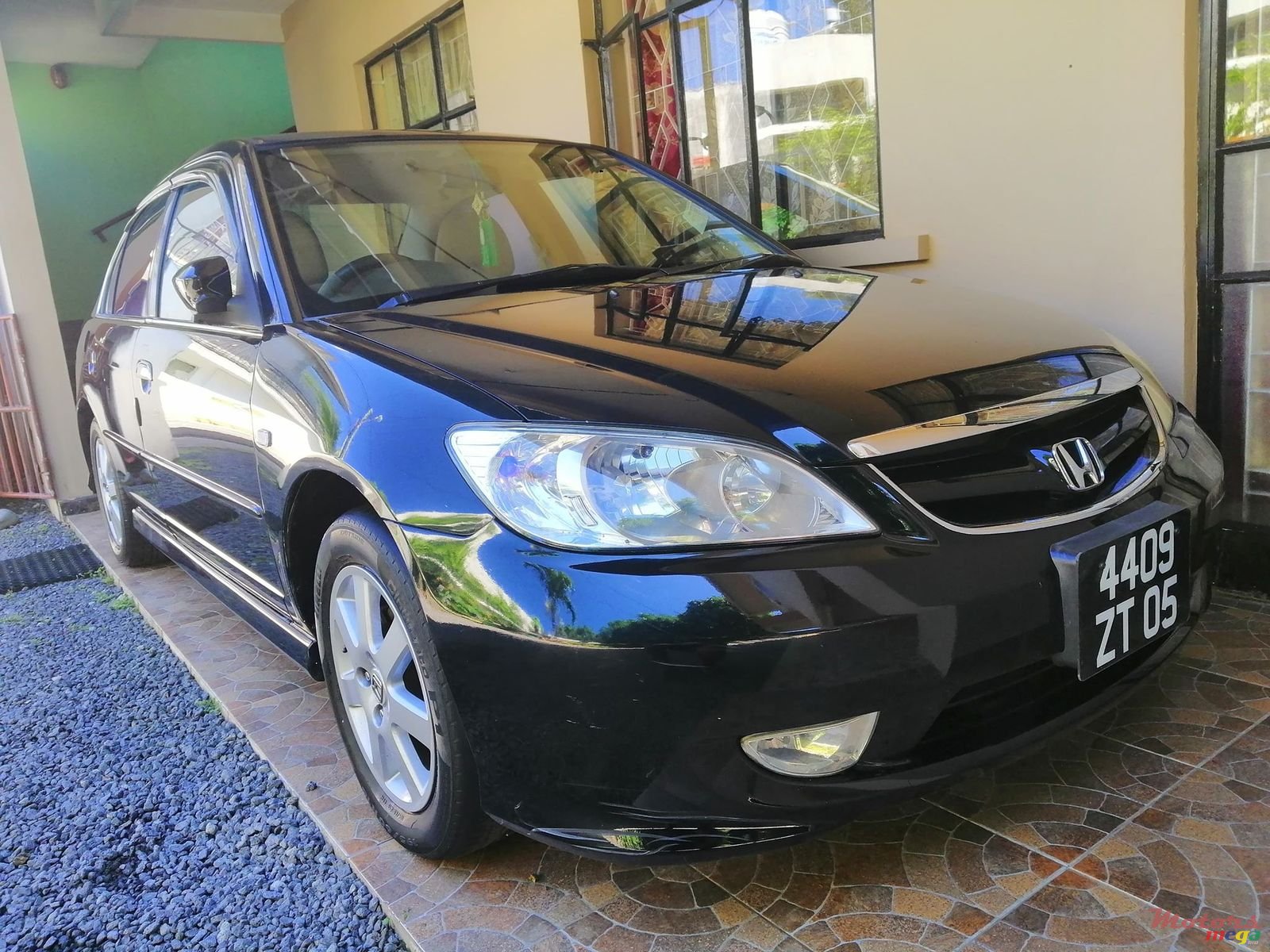 2005' Honda Civic photo #1