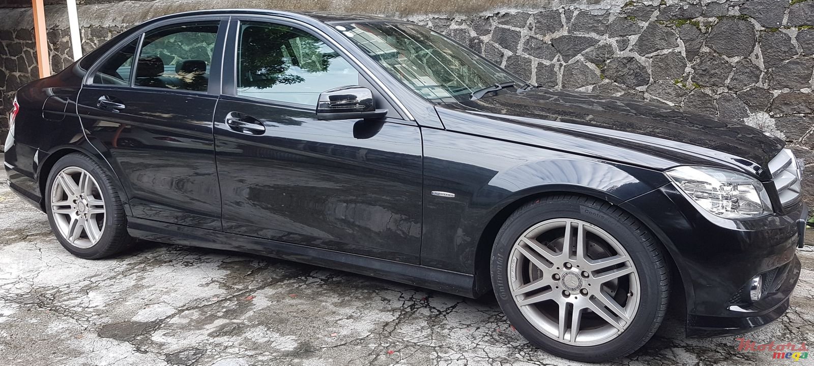 2009' Mercedes-Benz C-Class photo #5