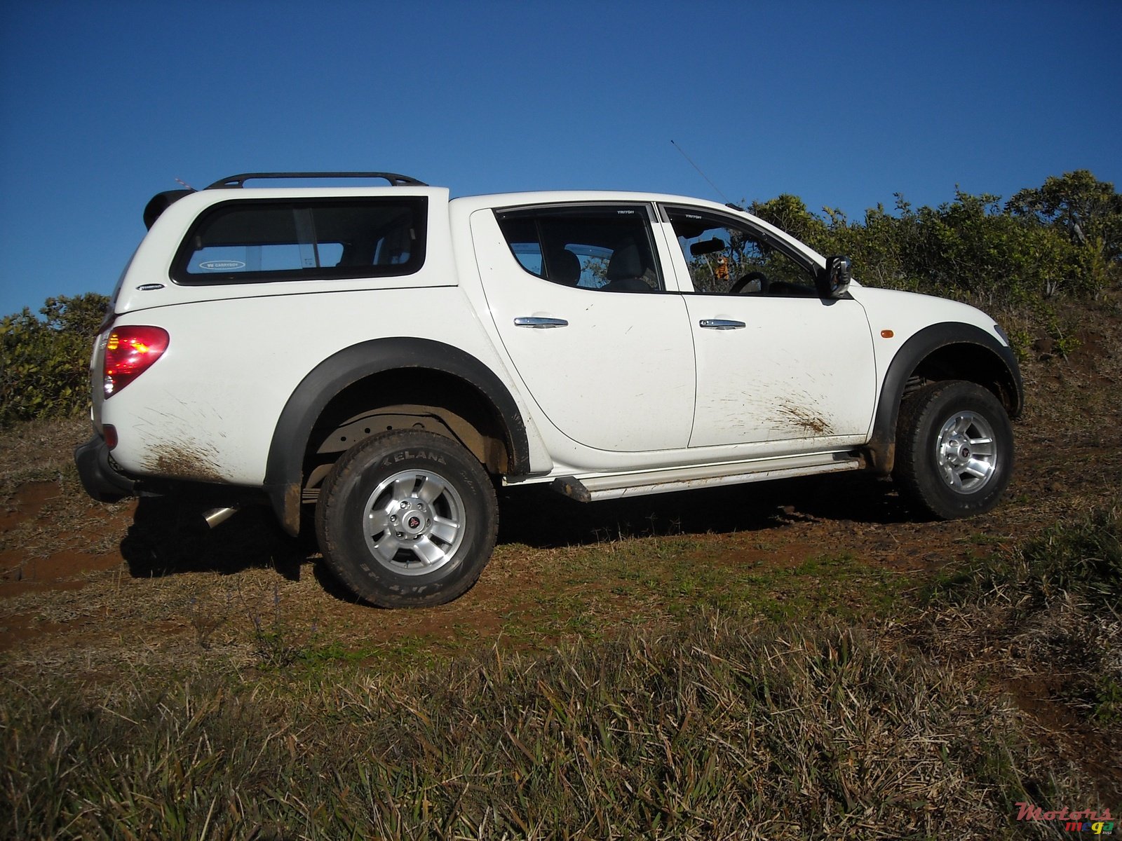 2008' Mitsubishi L 200 photo #2