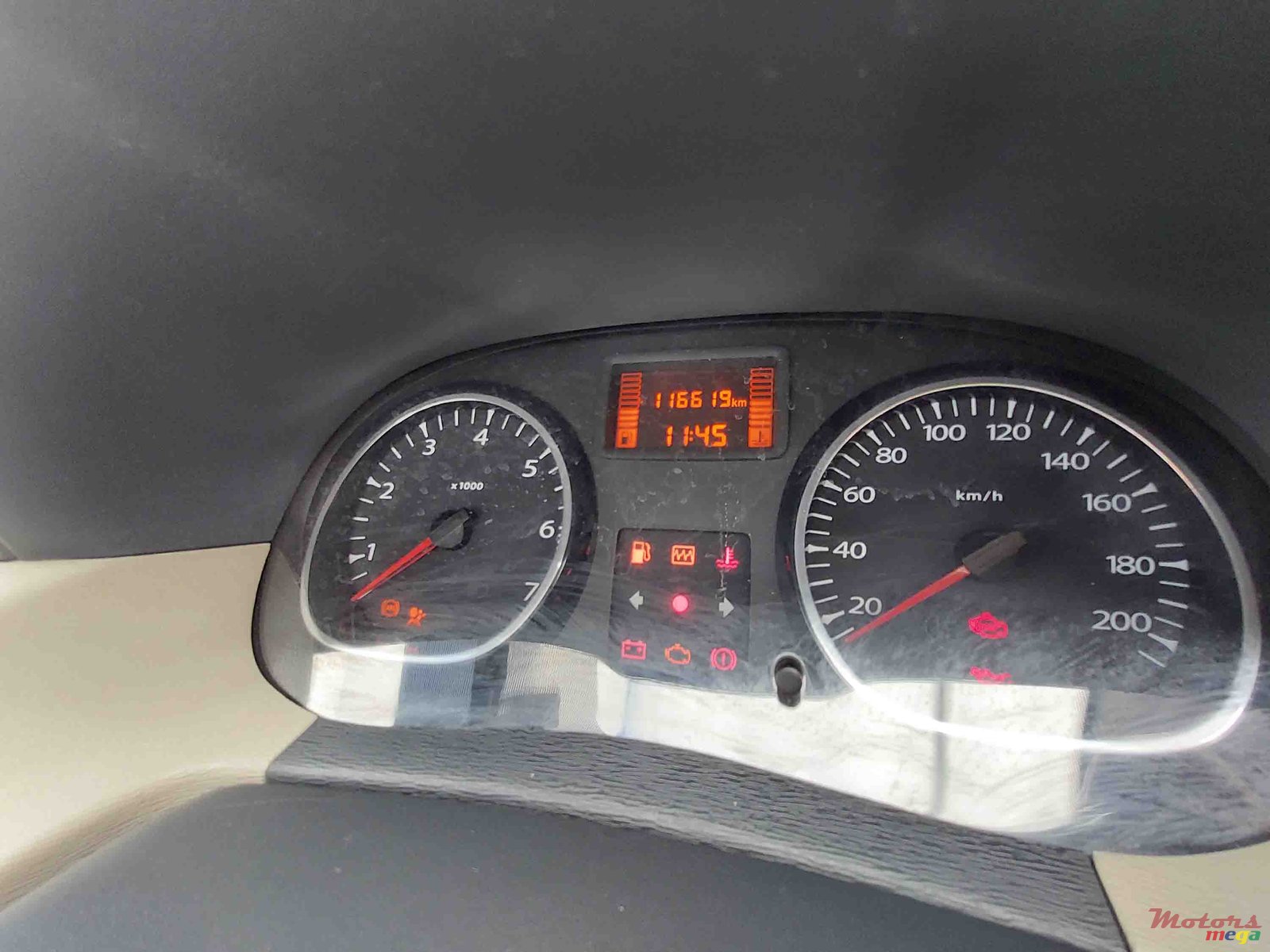 2014' Renault Duster photo #6