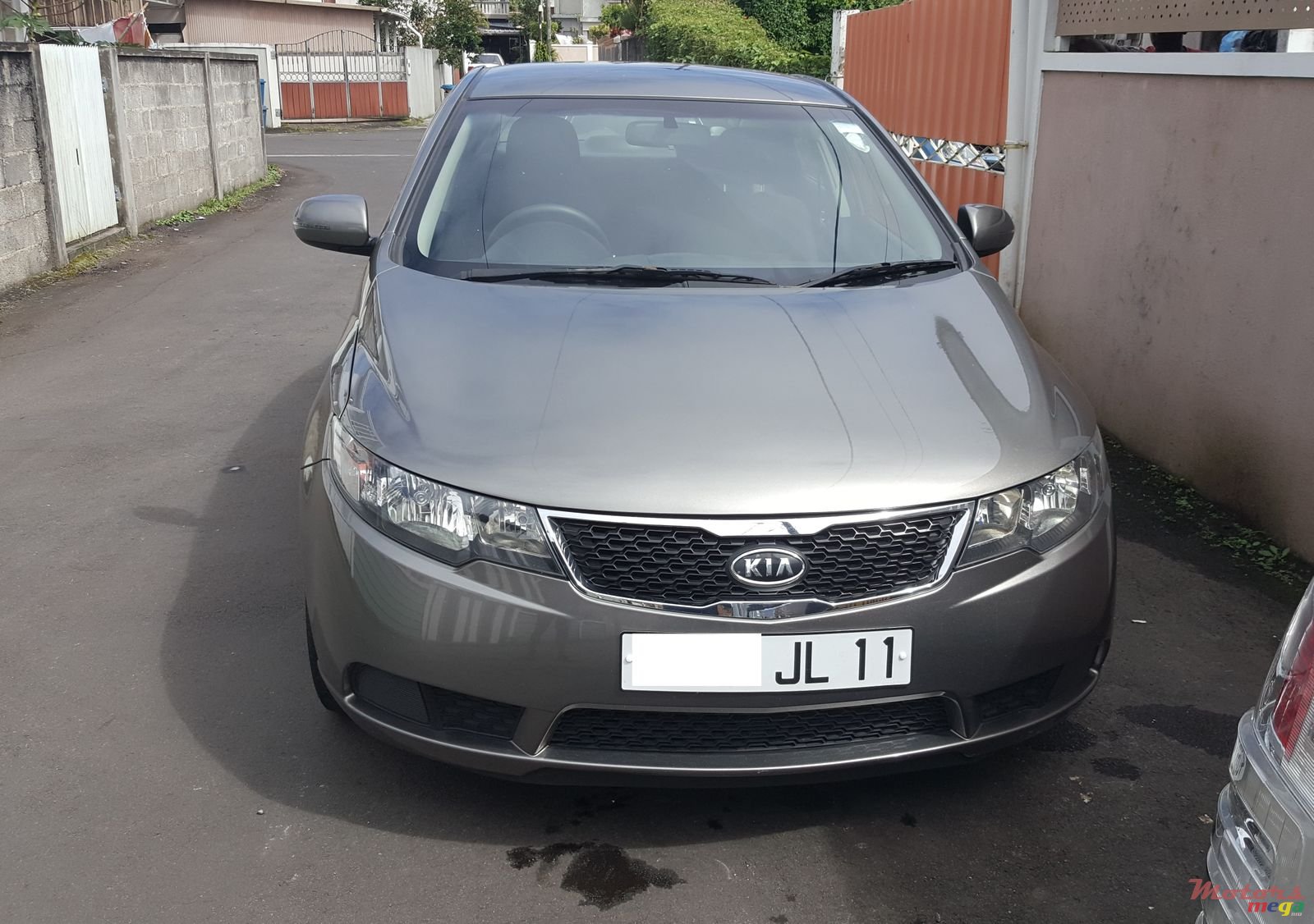 2011' Kia Cerato photo #1