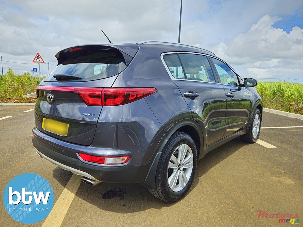 2018' Kia Sportage GT Line photo #4