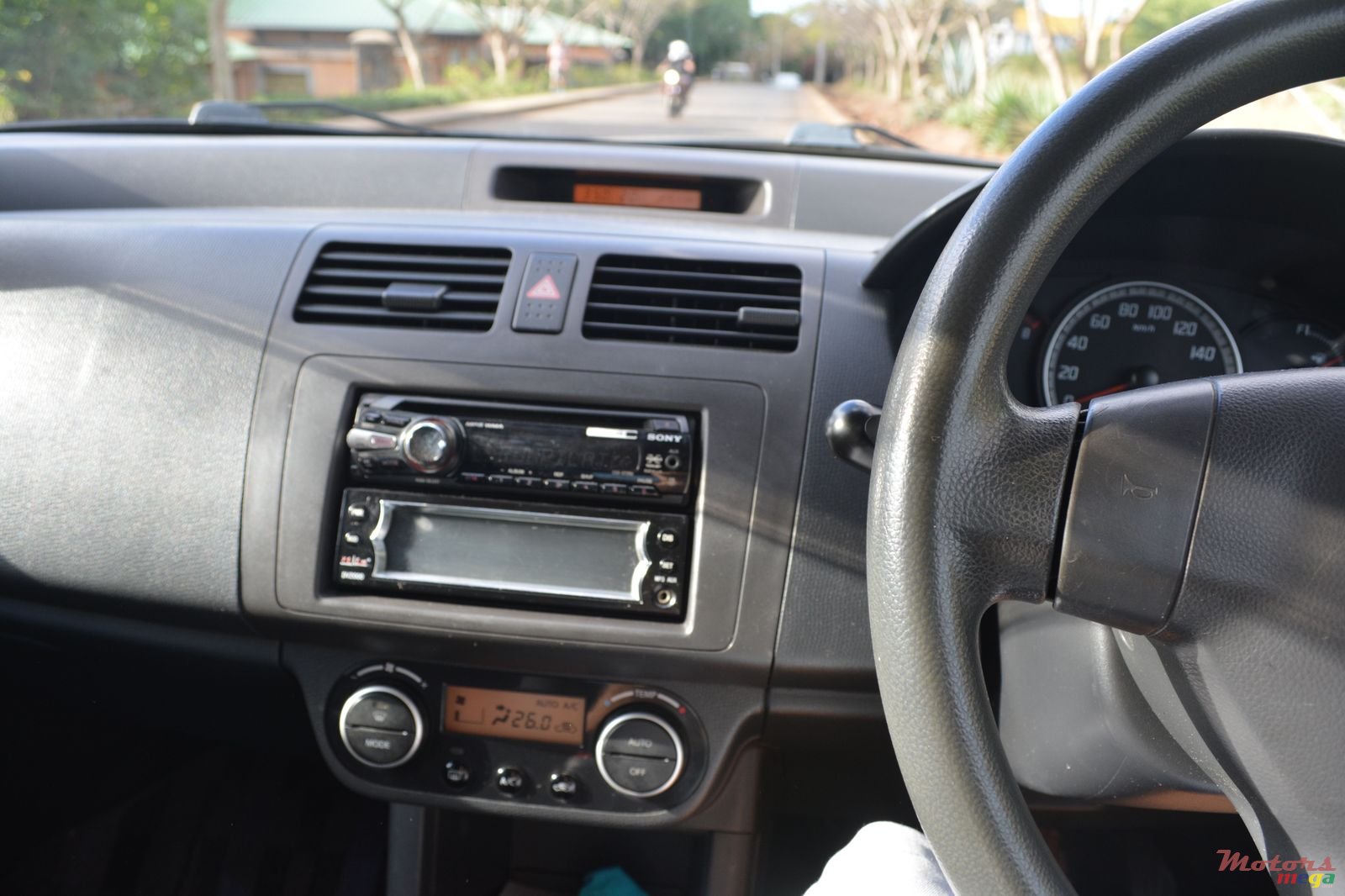 2007' Suzuki Swift photo #4