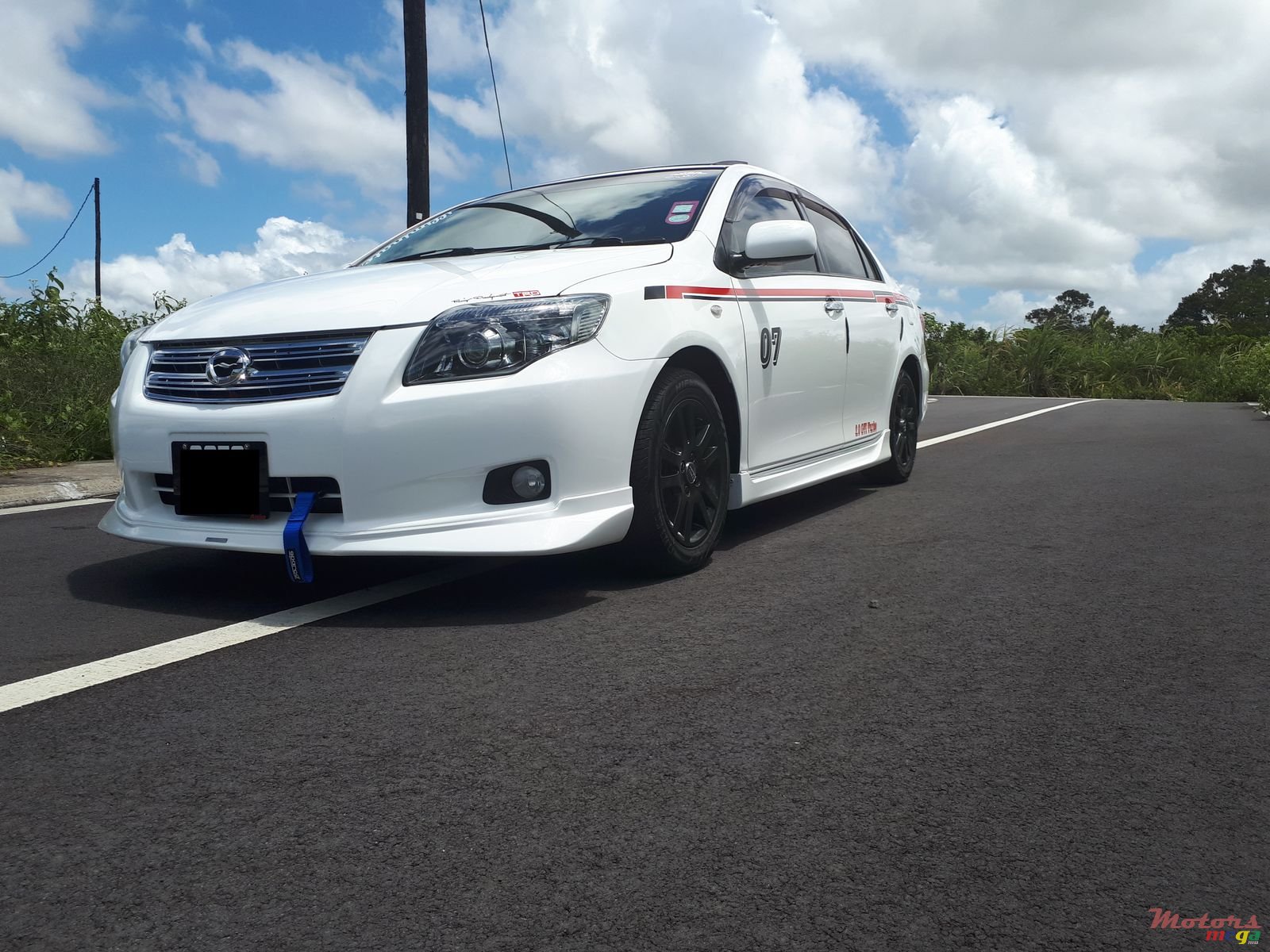 2009' Toyota Corolla Axio GT Turbo photo #6