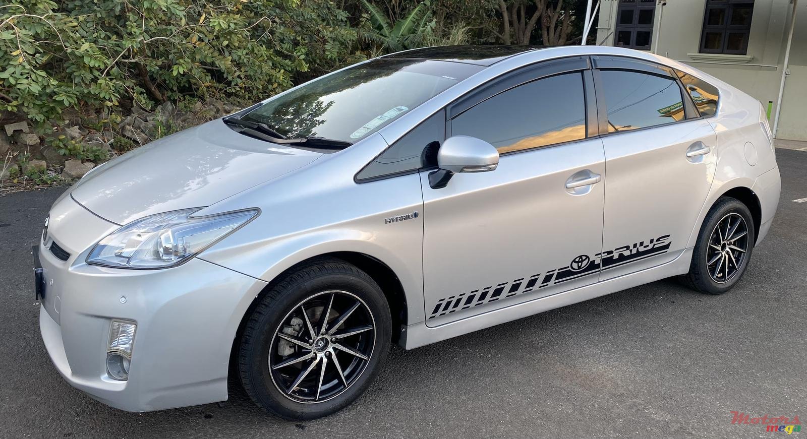 2011' Toyota Prius Hybrid for sale. Terre Rouge, Mauritius