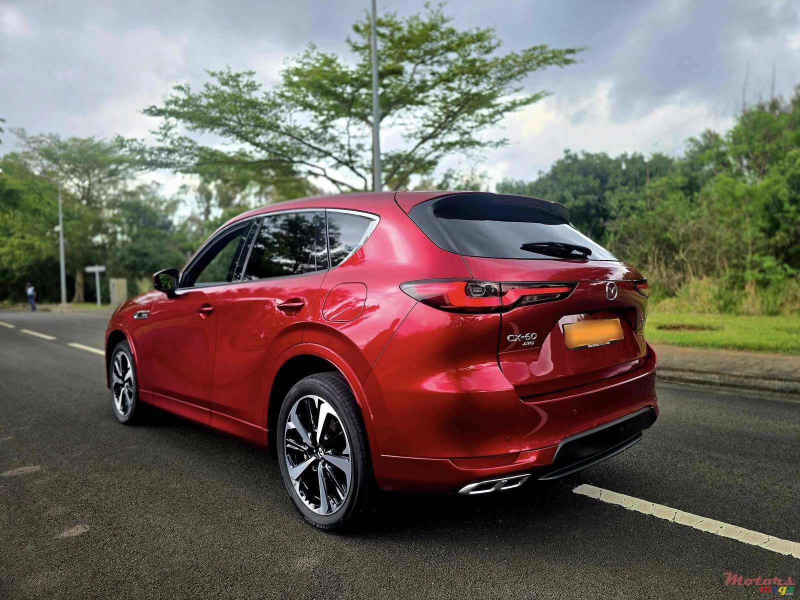 2023' Mazda CX-60 photo #2