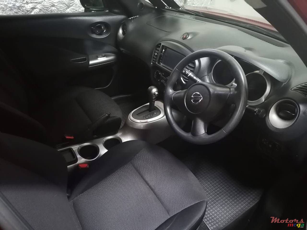 2011' Nissan Juke photo #6