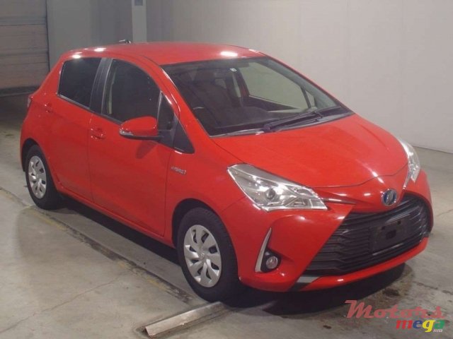 2018' Toyota Vitz photo #1