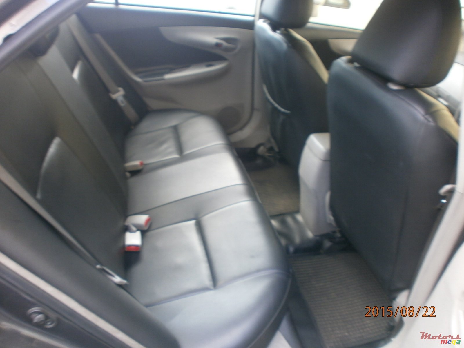 2008' Toyota Axio X photo #7