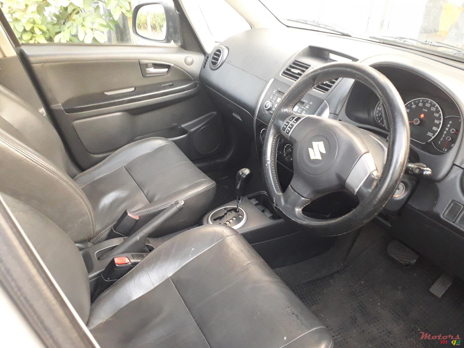 2008' Suzuki SX4 Automatic photo #4