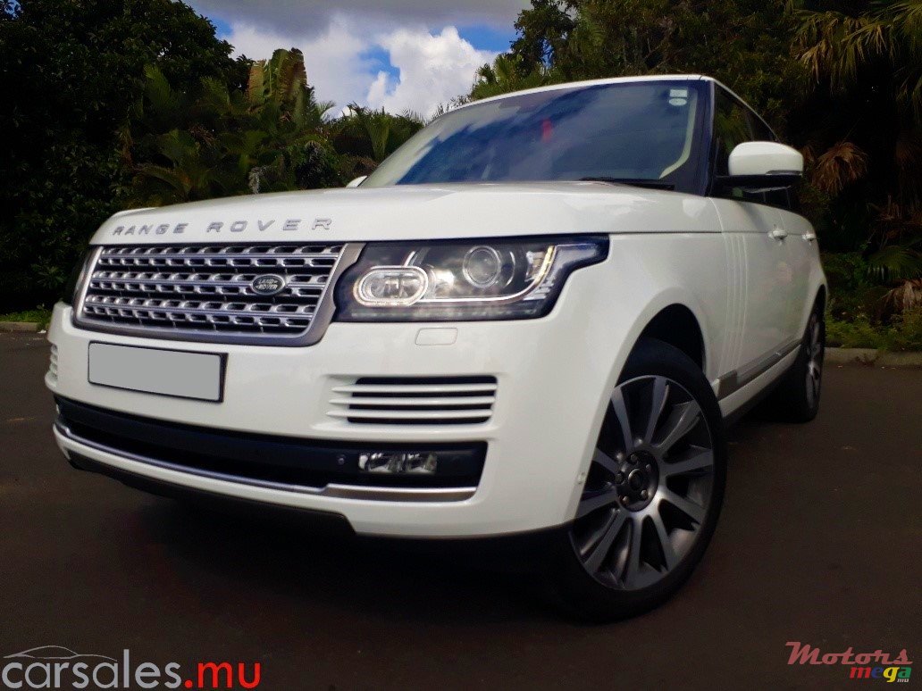 2016' Land Rover Range Rover Vogue 3.0 TDV6 photo #1