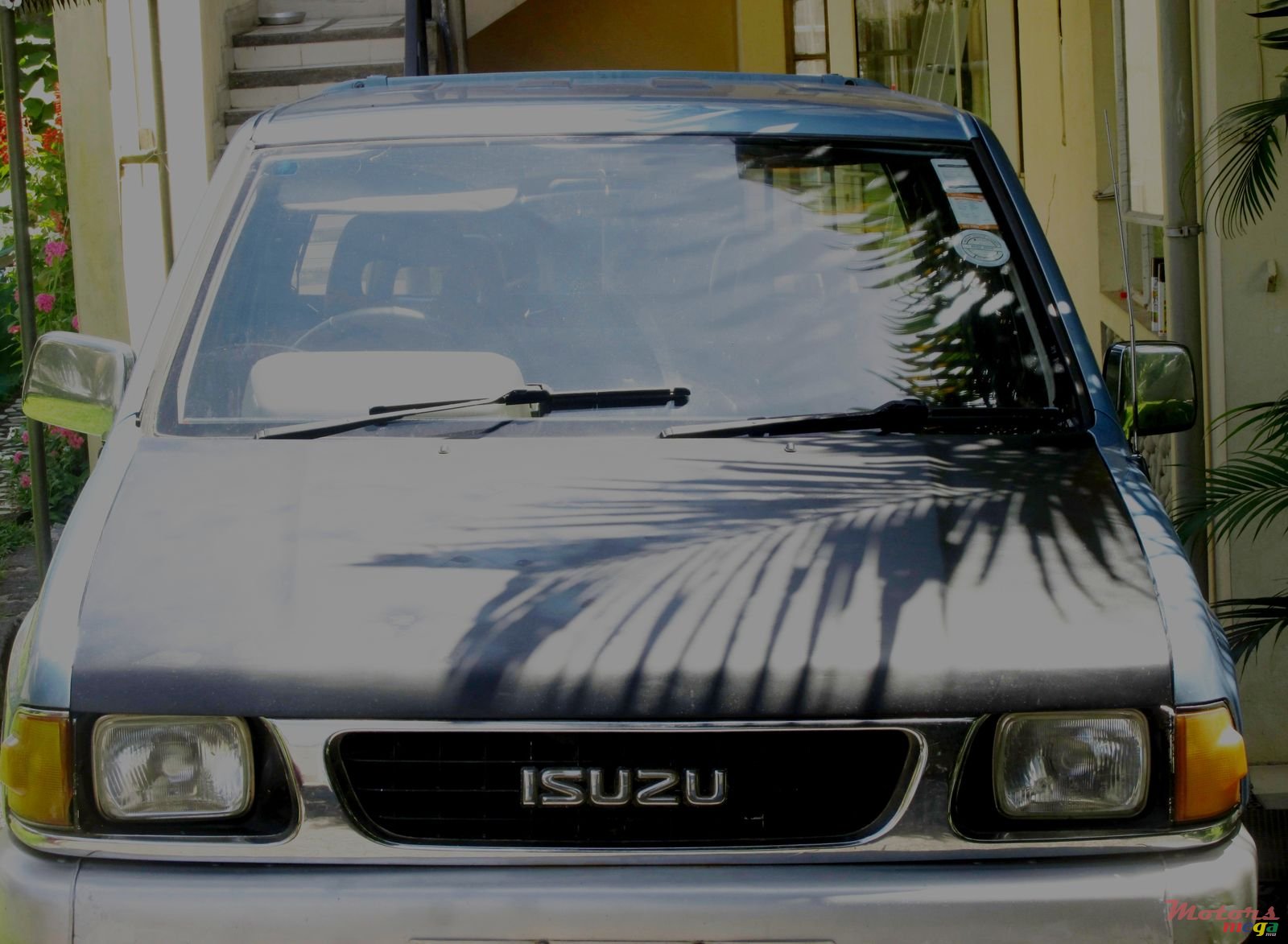 1991' Isuzu Rodeo Double cab pick up photo #4