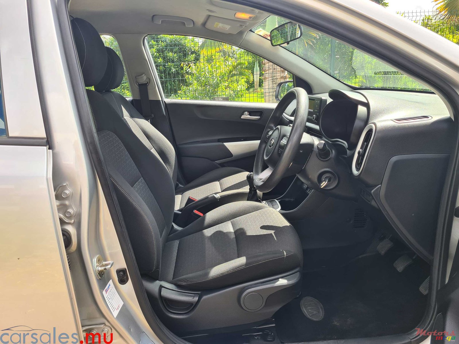 2019' Kia Picanto photo #5