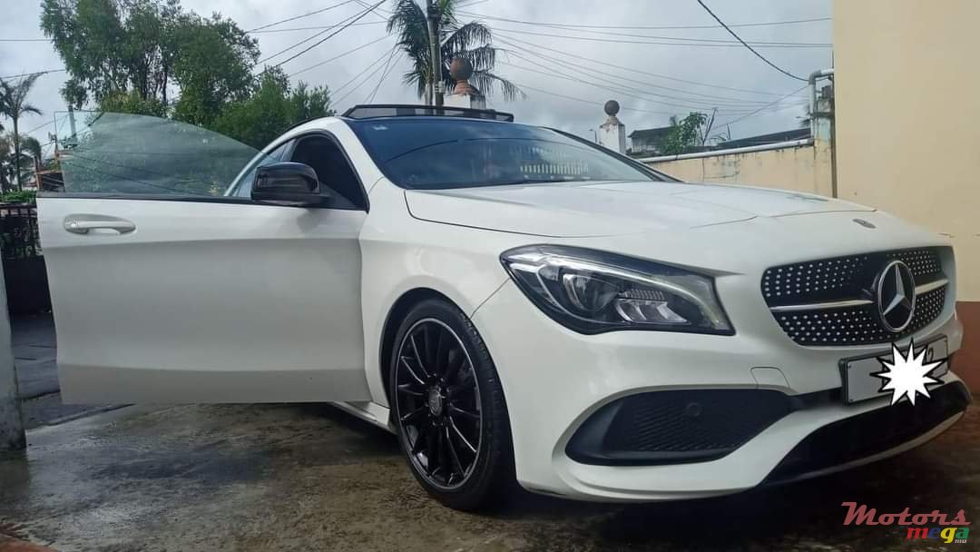 2017' Mercedes-Benz CLA 200 photo #1
