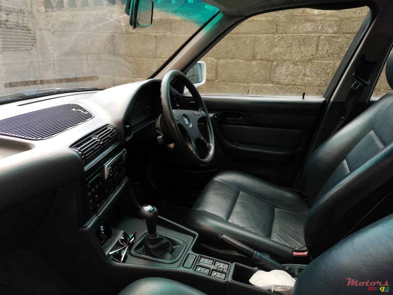 1992' BMW 520 photo #5