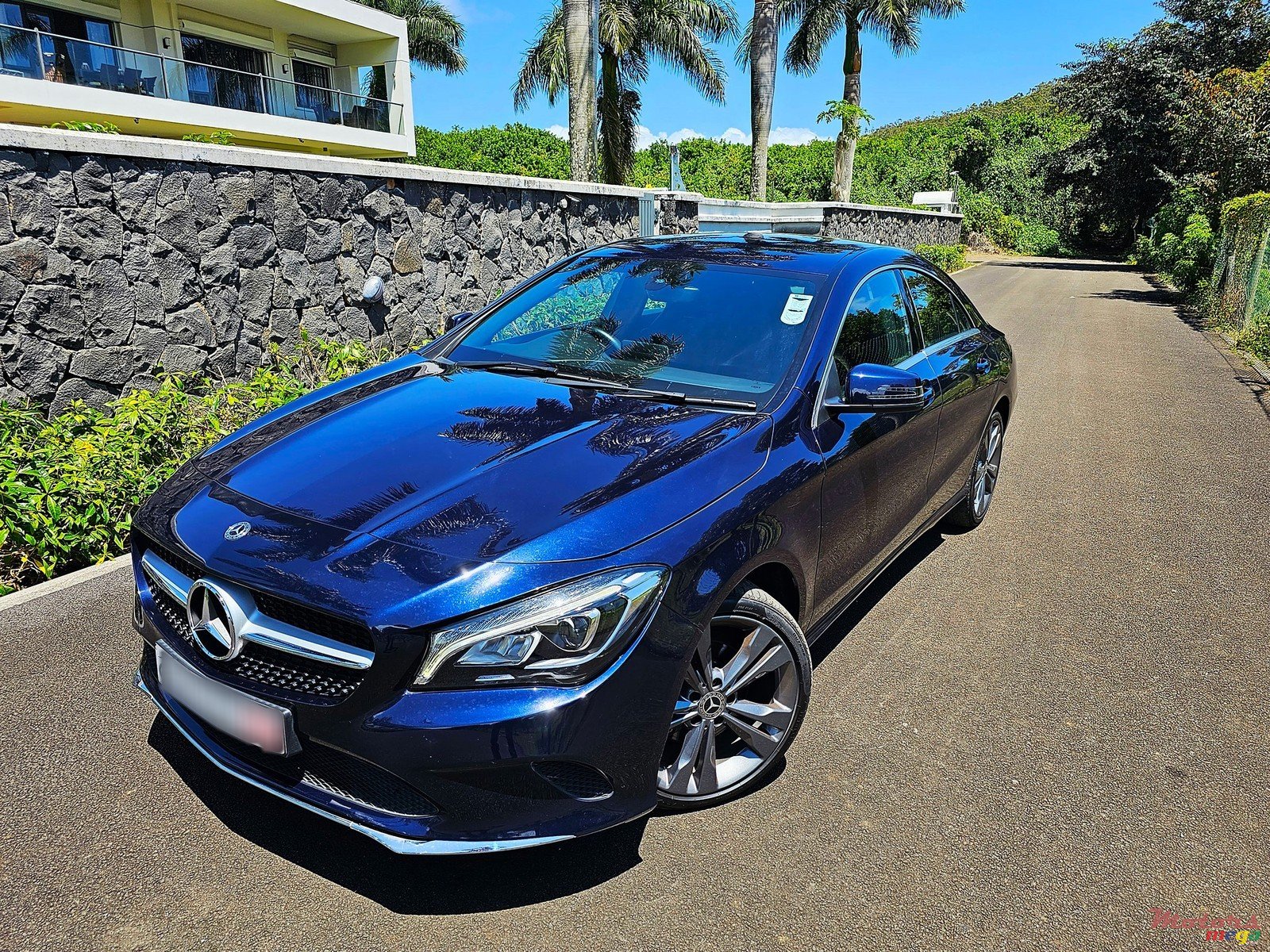 2018' Mercedes-Benz CLA 200 Urban 1.6 photo #5