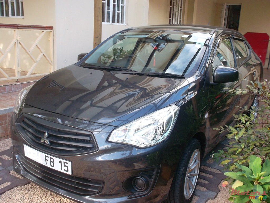 2015' Mitsubishi None photo #1