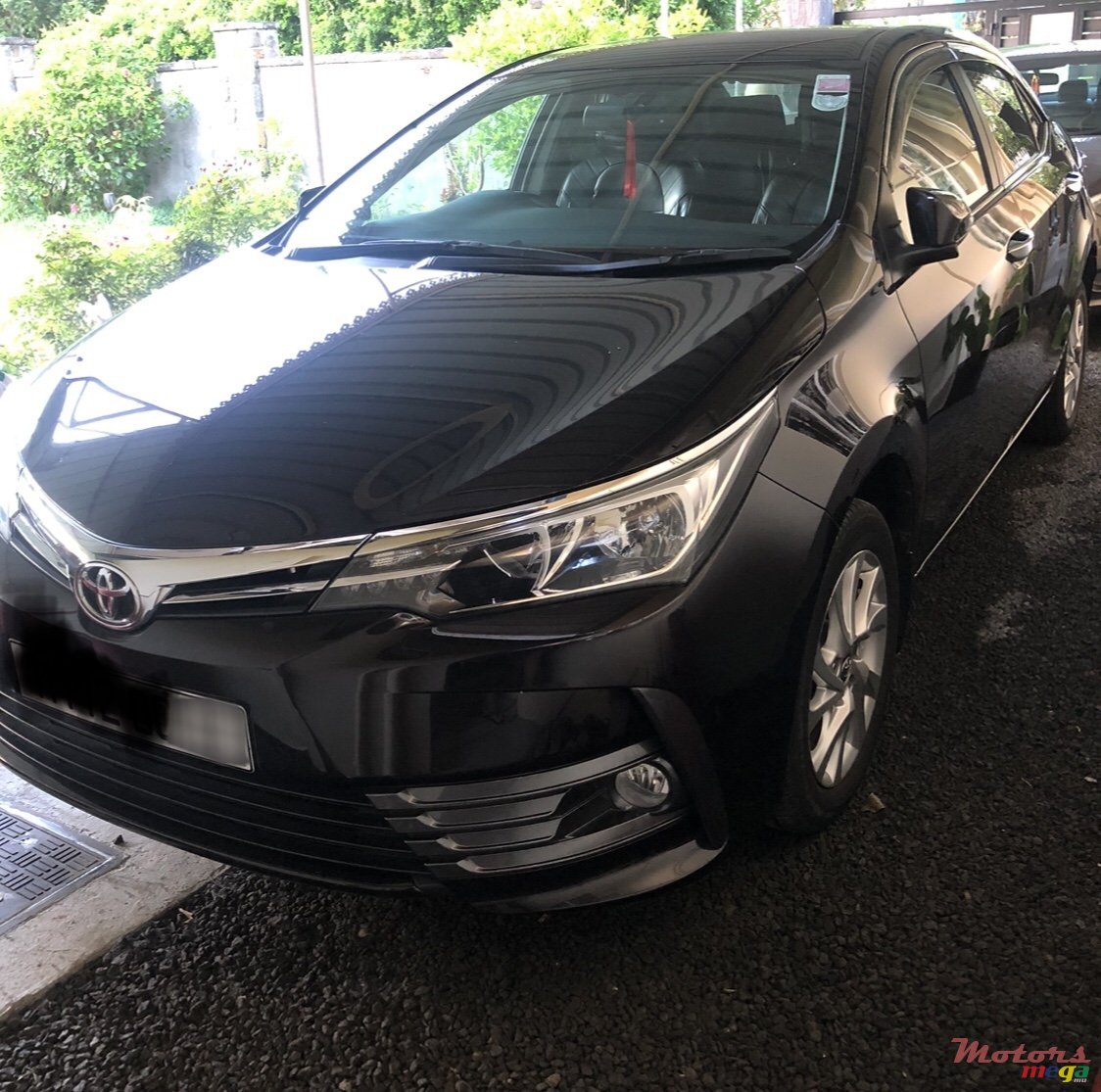 2018' Toyota Corolla photo #3