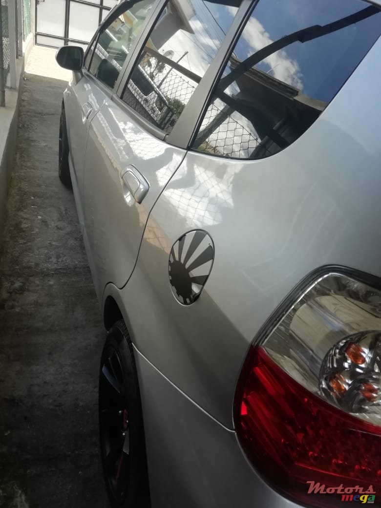 2006' Honda Fit Alloy wheel photo #3