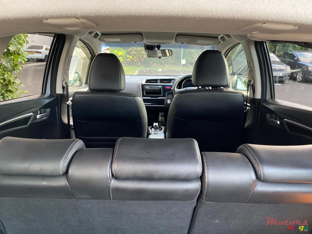 2015' Honda Fit L Package photo #5