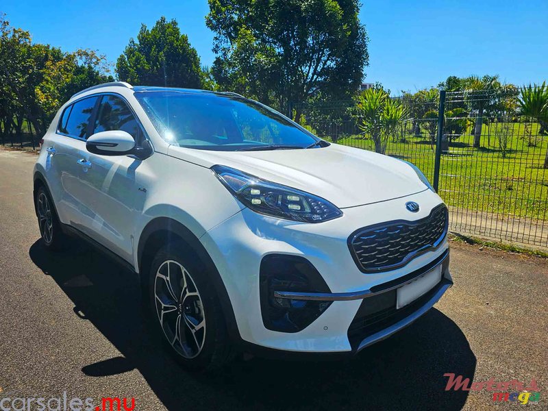 2022' Kia Sportage 1.6 GT Line SX Pack Plus AWD photo #2