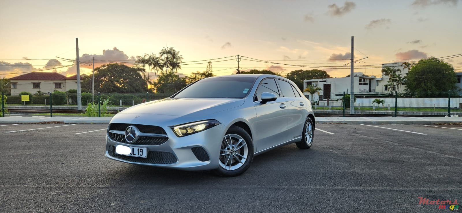 2019' Mercedes-Benz A 200 photo #2