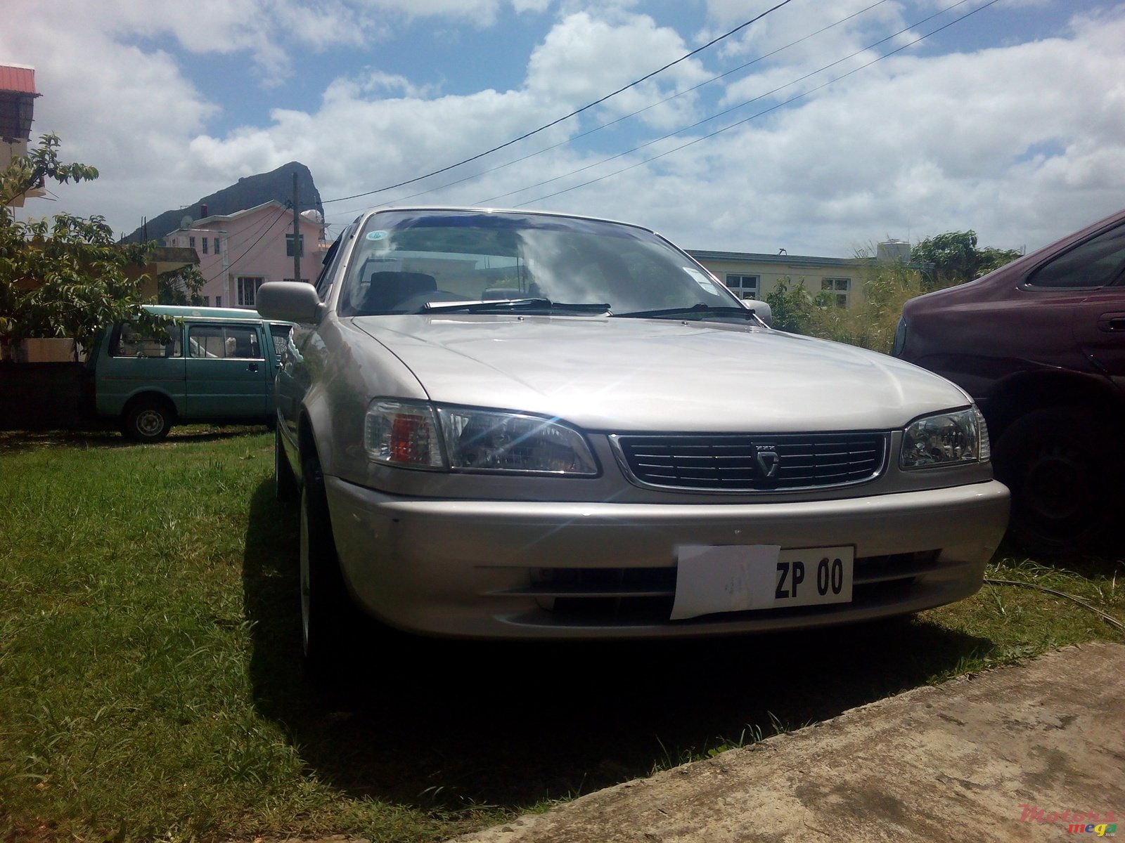 2000' Toyota Corolla photo #1