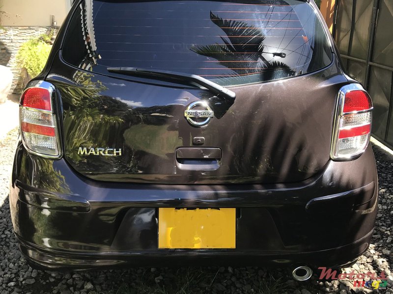 2012' Nissan March photo #1
