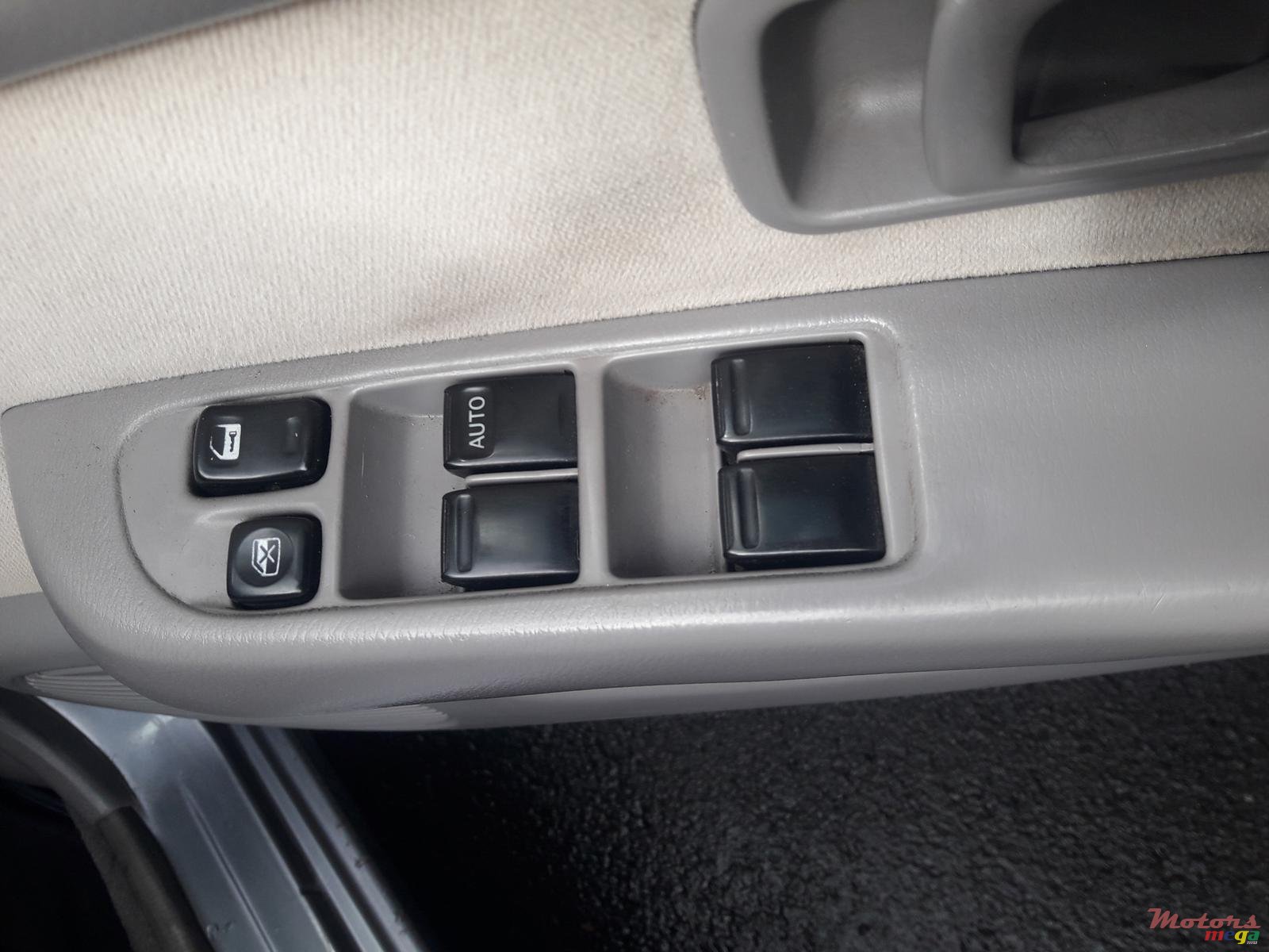 1998' Nissan March K11 photo #5