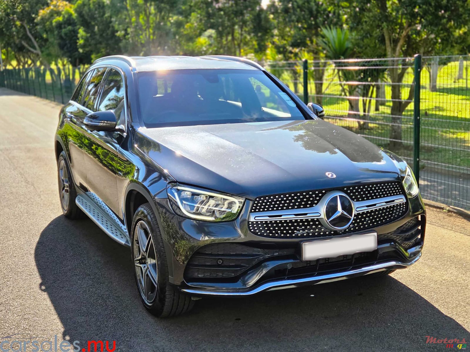 2021' Mercedes-Benz GLC 300 e AMG photo #2