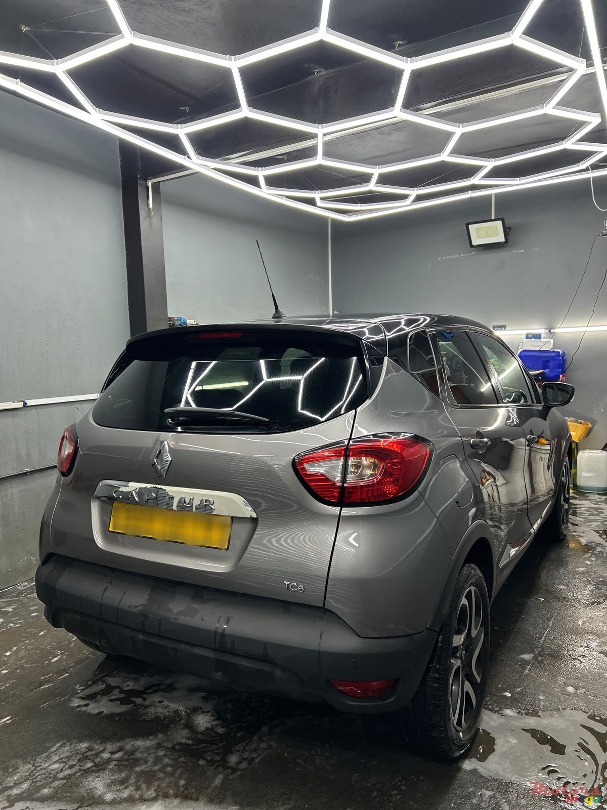 2017' Renault Captur photo #2