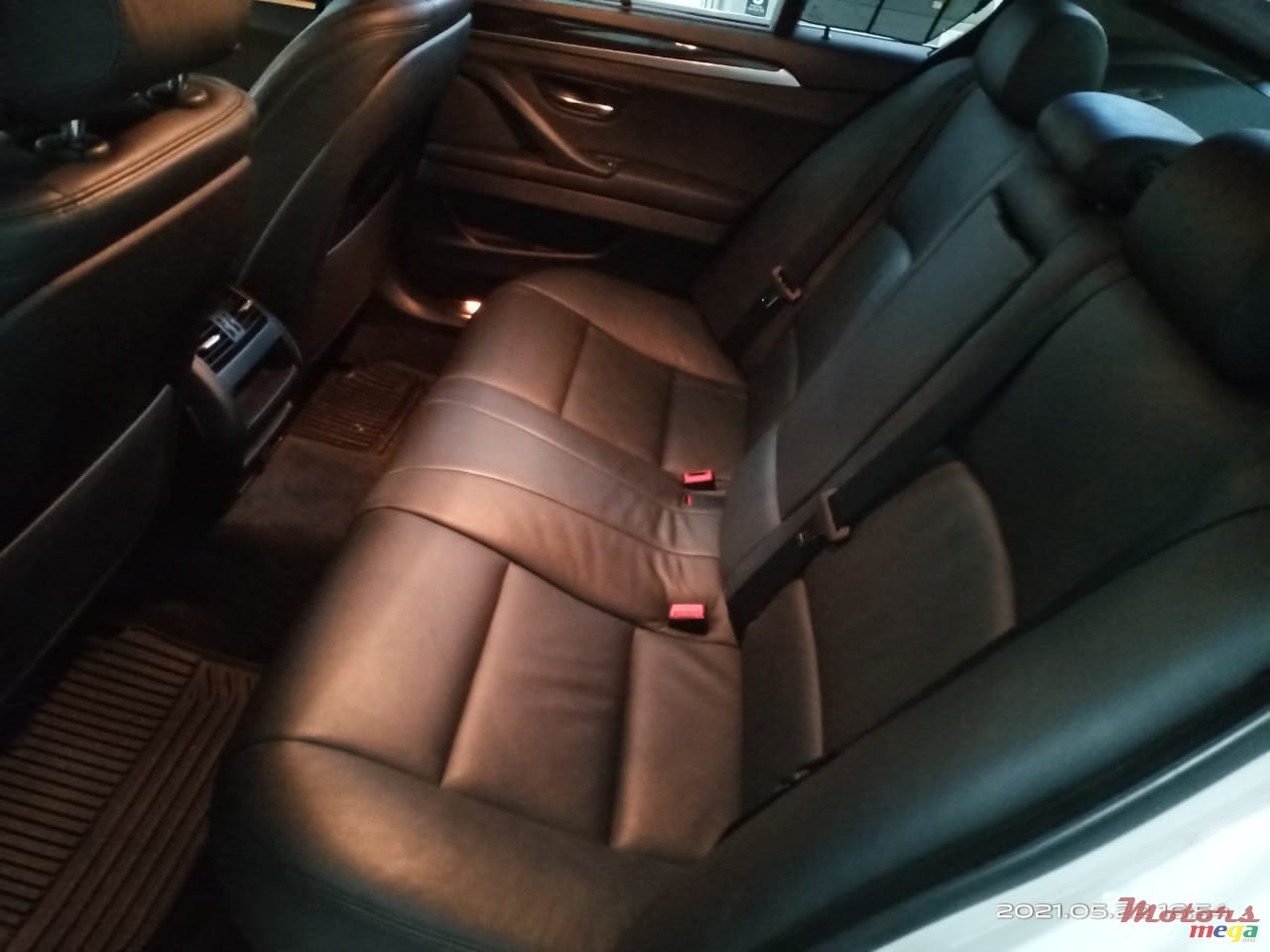 2016' BMW 520 photo #6