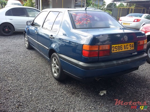 1994' Volkswagen Vento photo #3