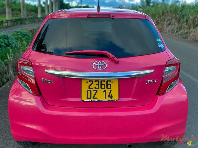 2014' Toyota Vitz 1300 cc photo #3