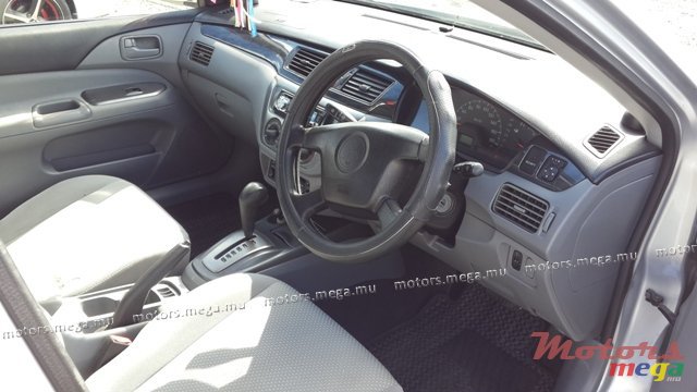2006' Mitsubishi photo #3