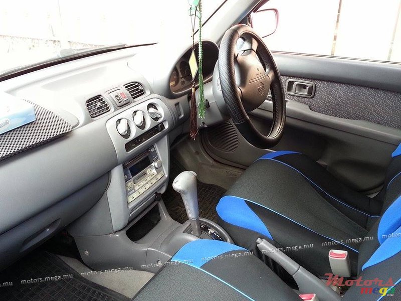 2000' Nissan photo #4