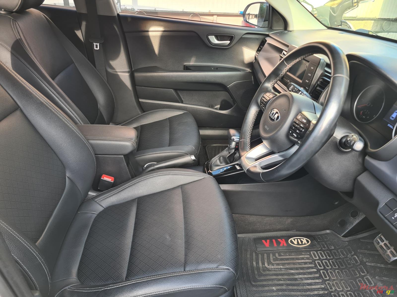 2017' Kia Rio automatic photo #6