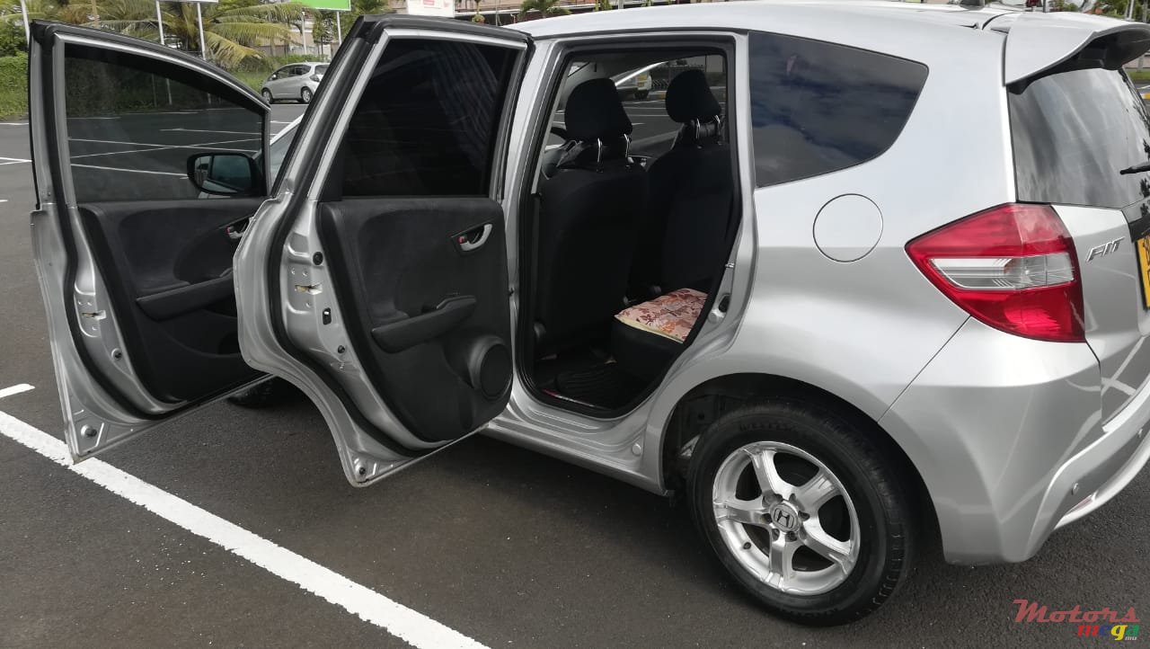 2013' Honda Fit photo #4