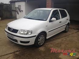 2000' Volkswagen Polo photo #2