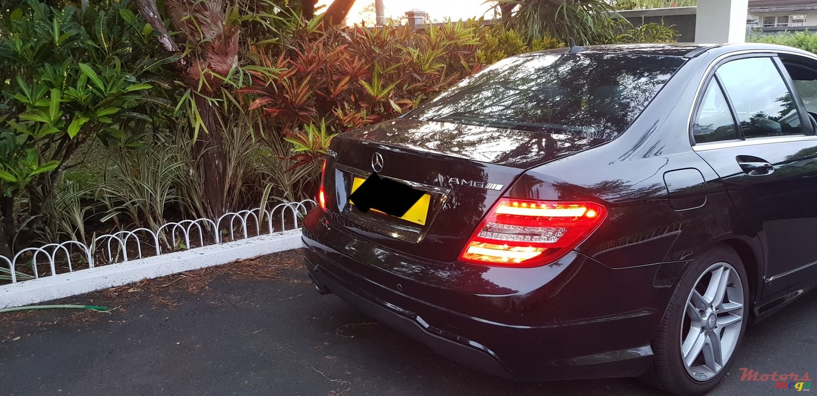 2012' Mercedes-Benz C180 AMGE PACK photo #1