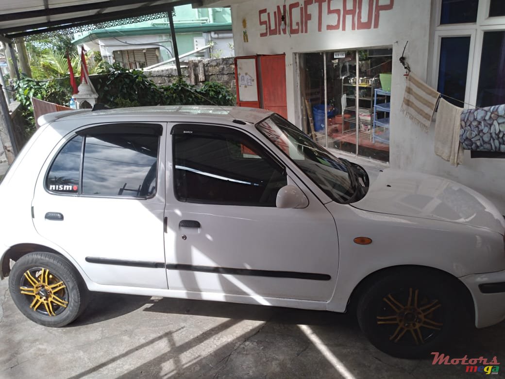 1998' Nissan photo #3