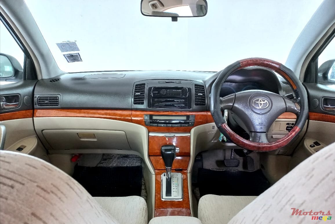 2006' Toyota Allion 1500cc photo #2