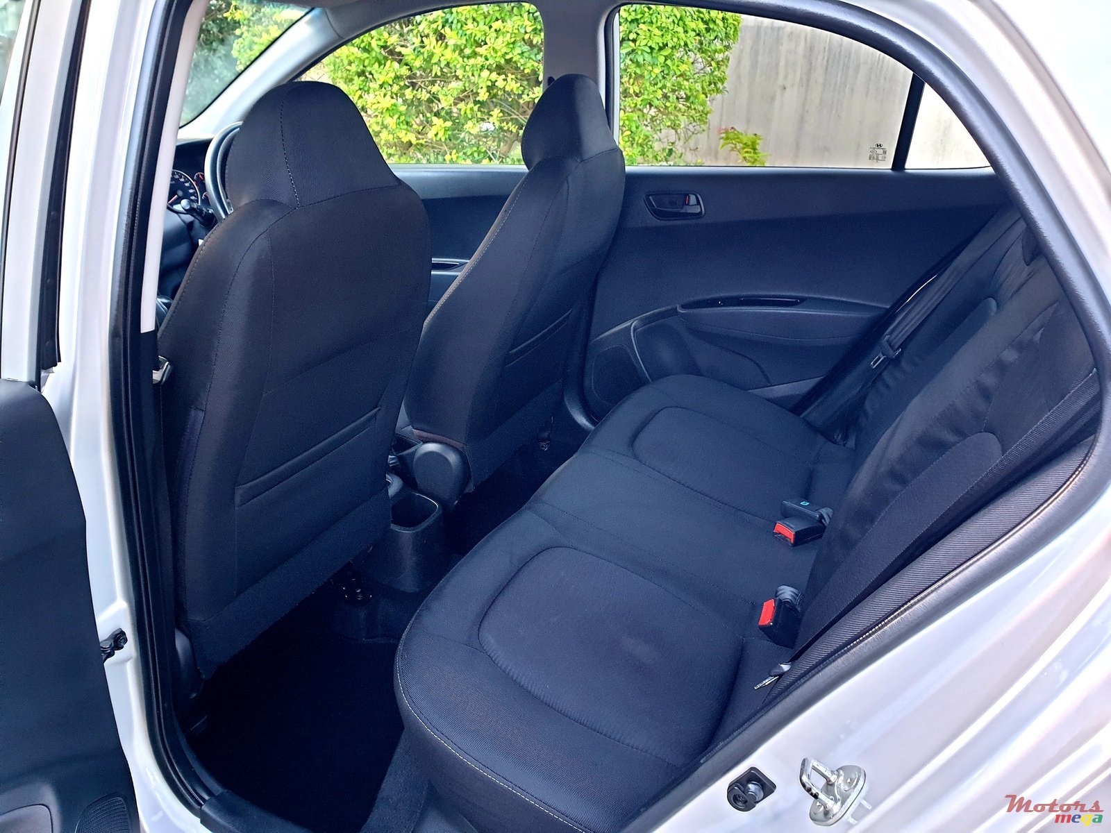 2018' Hyundai i10 photo #5