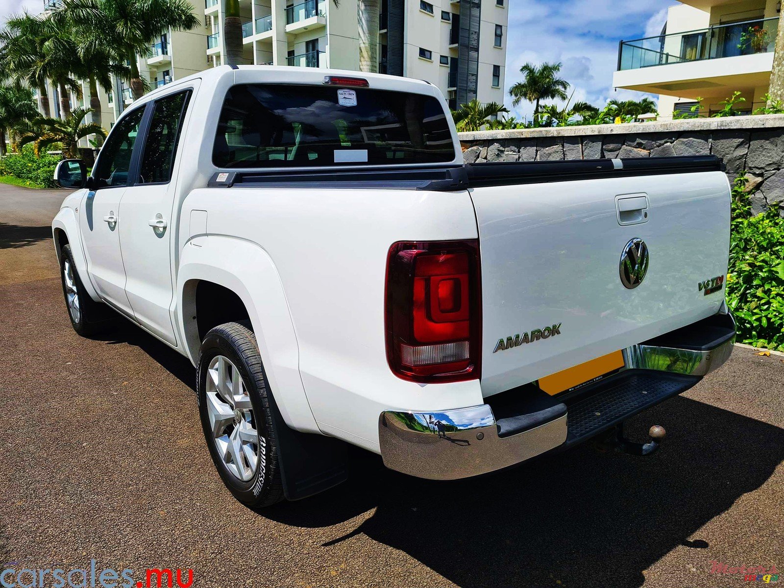 2018' Volkswagen Amarok 3.0 V6 TDI photo #3