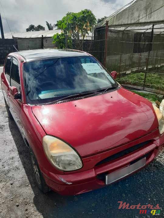 2000' Toyota Duet photo #6