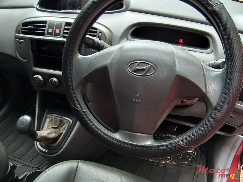 2004' Hyundai Matrix photo #1