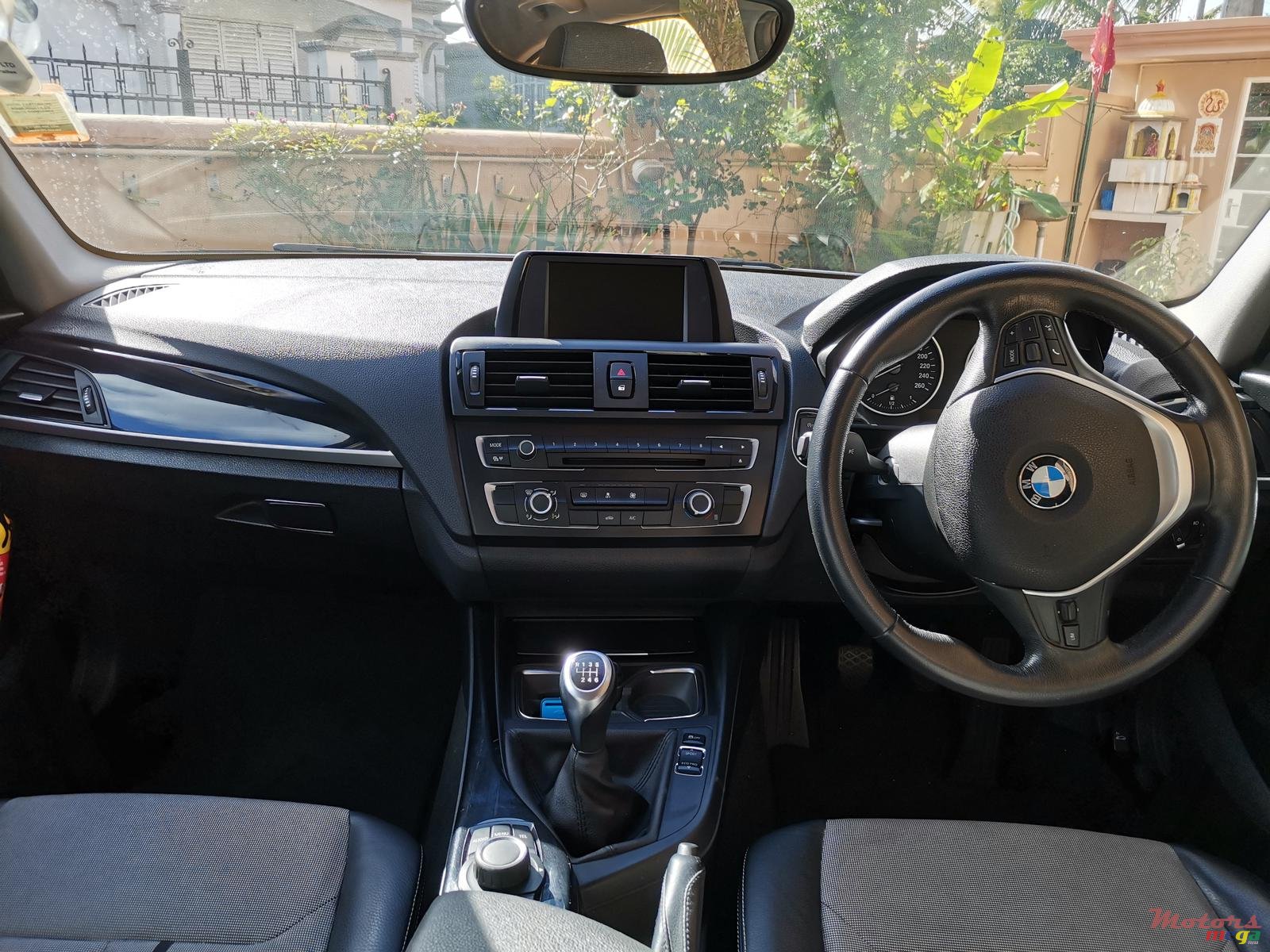 2013' BMW 1 Series photo #5