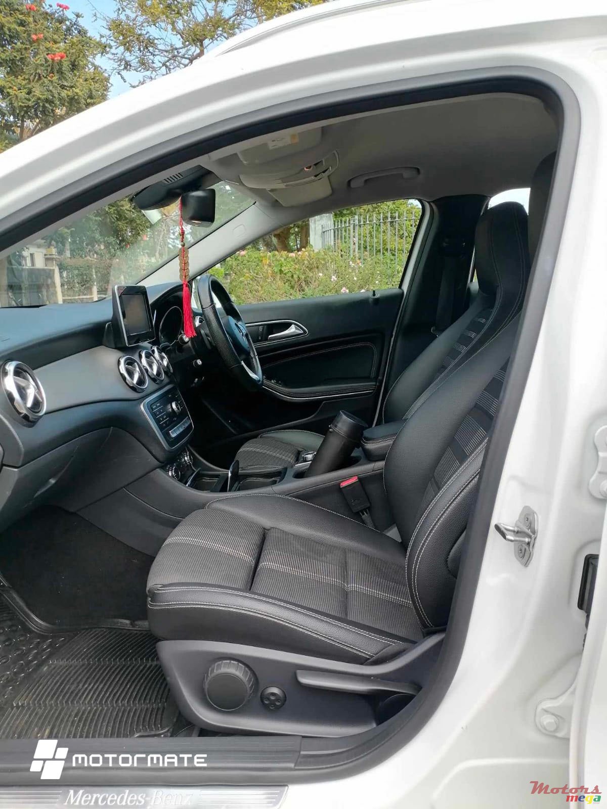 2018' Mercedes-Benz GLB 180 1.6 photo #5