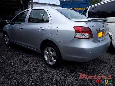 2008' Toyota Yaris photo #6